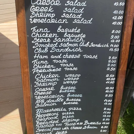 Sunbliss - Praia, Piscina E Localizacao